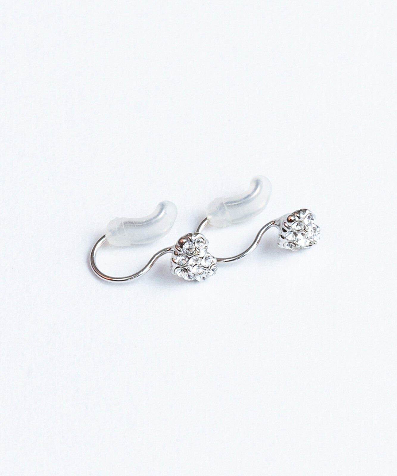 Twinkle Heart Studs Loop Fit Earrings- Sliver (Made In Japan)