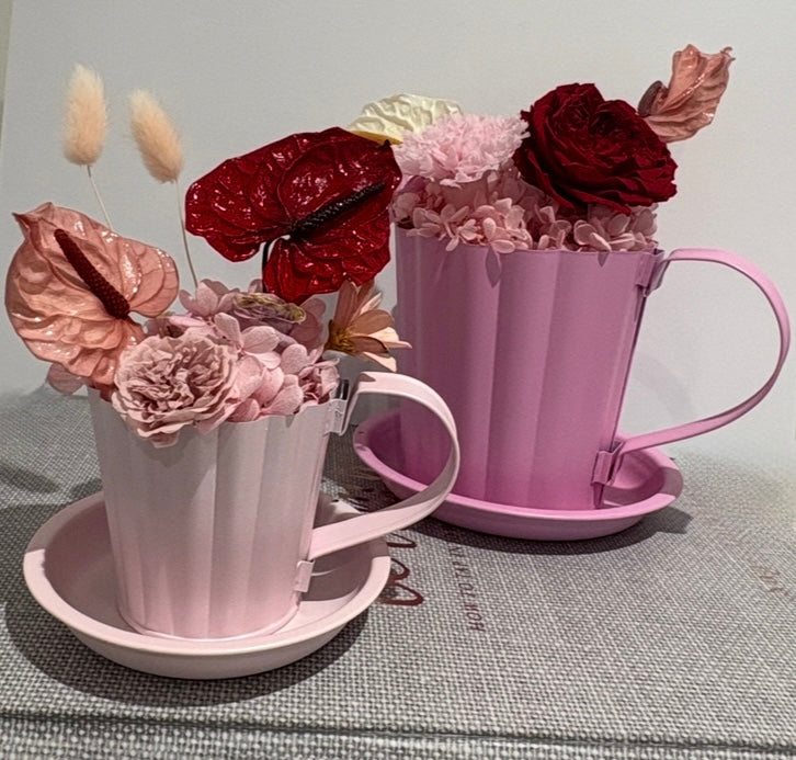 Elegant Floral Cup (Size L) with gift box-----Coming Soon!!!!!!