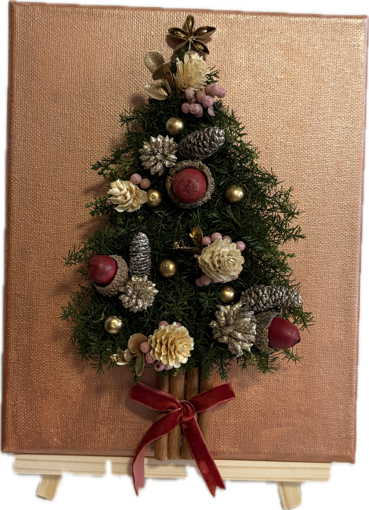 Christmas Tree 3D Floral Art with Preserved Flowers (Small Size)