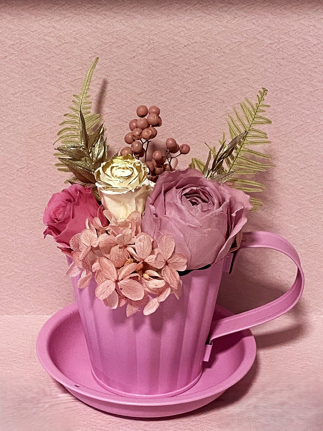 Elegant Floral Cup-Pink(with box)