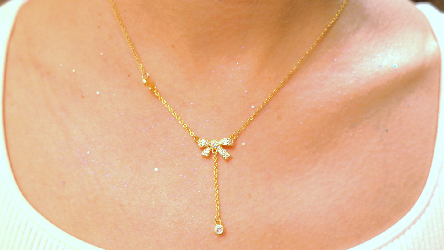 Shiny Ribbon with Water Drop Necklace (with box)