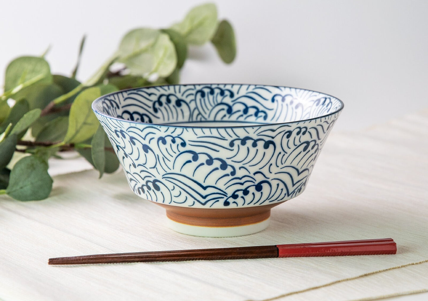 Wave Pattern Donburi Bowl (Made in Japan)