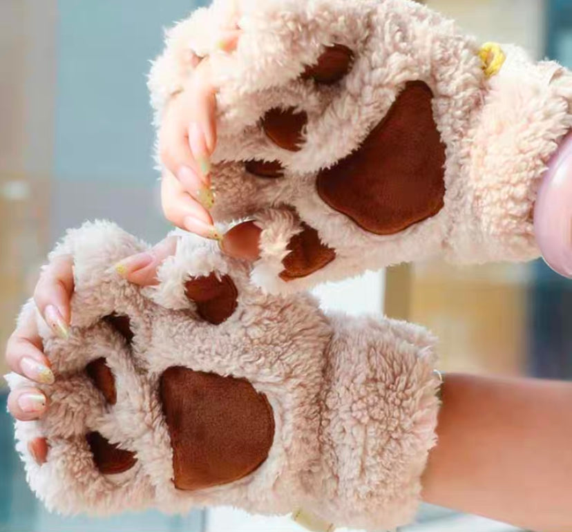 愛らしい猫の足跡の手袋（白と茶色）